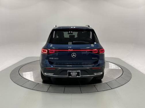 2023 Mercedes-Benz EQB 300 4MATIC