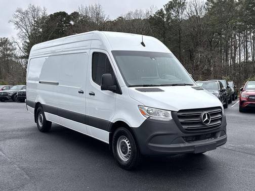 2024 Mercedes-Benz Sprinter 2500 Crew 170 WB