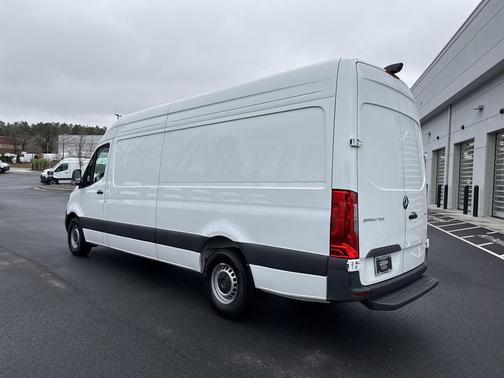 2024 Mercedes-Benz Sprinter 2500 Crew 170 WB