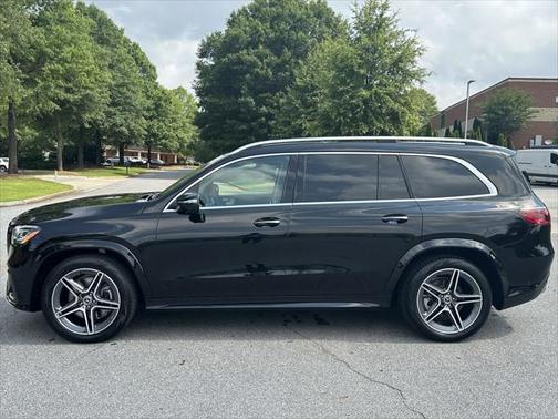 2024 Mercedes-Benz GLS 450 4MATIC