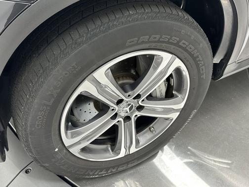 2022 Mercedes-Benz GLC 300 Base