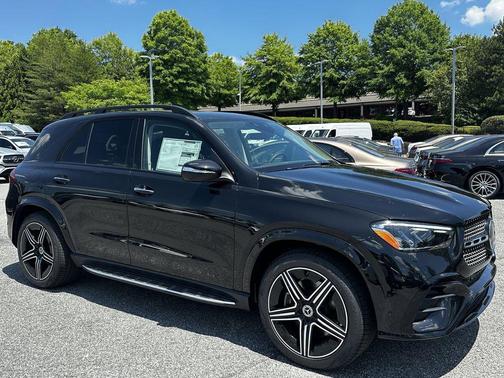 Black 2026 Mercedes-Benz GLE 450 4MATIC