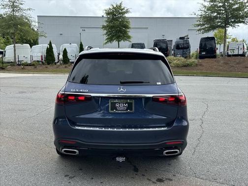 2025 Mercedes-Benz GLS 450 4MATIC