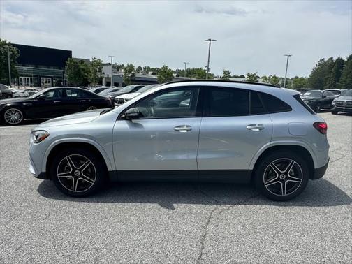 2025 Mercedes-Benz GLA 250 4MATIC