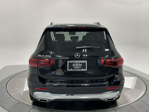 2024 Mercedes-Benz GLB 250 Base