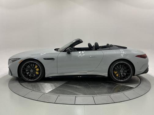 2023 Mercedes-Benz AMG SL 63 Base