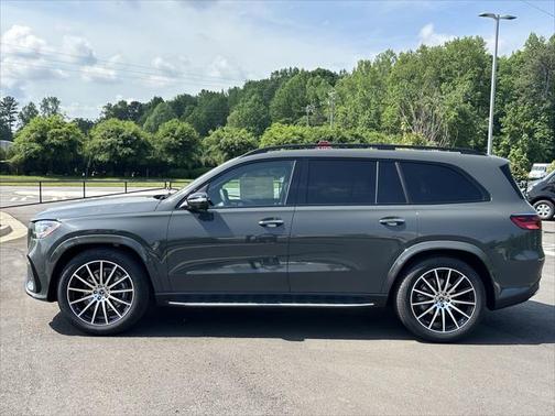 2025 Mercedes-Benz GLS 450 4MATIC