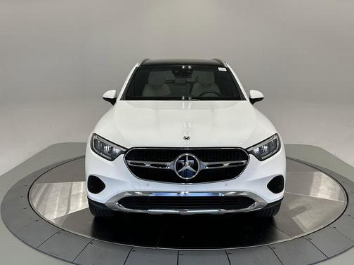 2025 Mercedes-Benz GLC 300 4MATIC