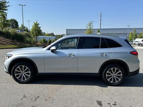 2023 Mercedes-Benz GLC 300 4MATIC