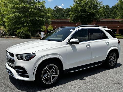 White 2022 Mercedes-Benz GLE 350 4MATIC