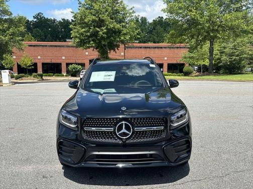 2025 Mercedes-Benz GLB 250 4MATIC