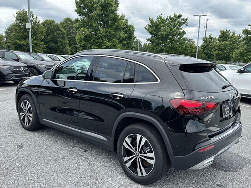 2024 Mercedes-Benz GLA 250 Base