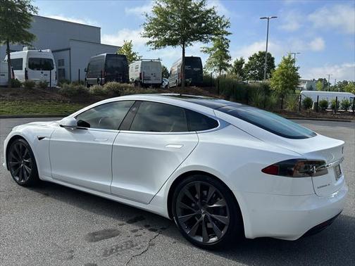 2020 Tesla Model S Long Range