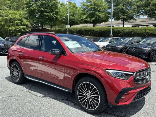 2025 Mercedes-Benz GLC 300 4MATIC