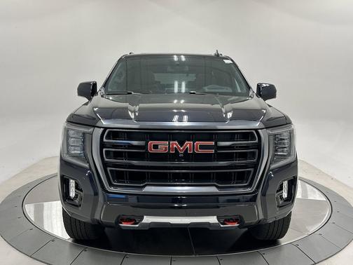 2024 GMC Yukon 4WD AT4