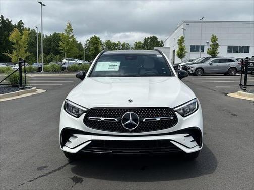 2025 Mercedes-Benz GLC 300 4MATIC