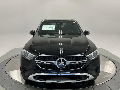 2026 Mercedes-Benz GLC 300 Base