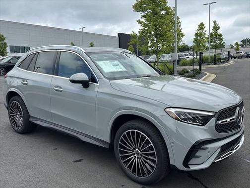 2025 Mercedes-Benz GLC 300 4MATIC