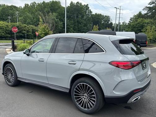 2025 Mercedes-Benz GLC 300 4MATIC
