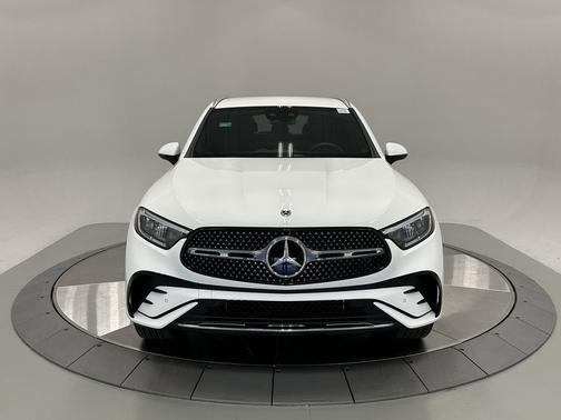 2025 Mercedes-Benz GLC 350e Base