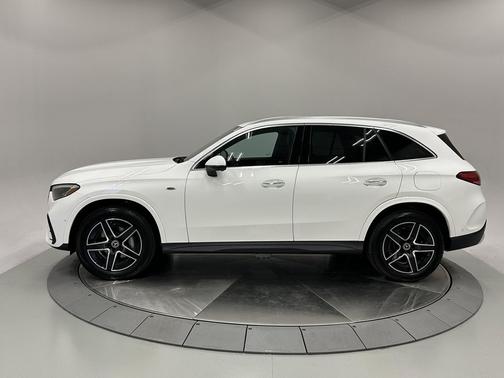 2025 Mercedes-Benz GLC 350e Base