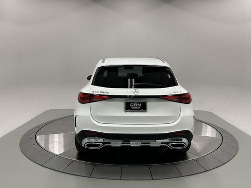 2025 Mercedes-Benz GLC 350e Base