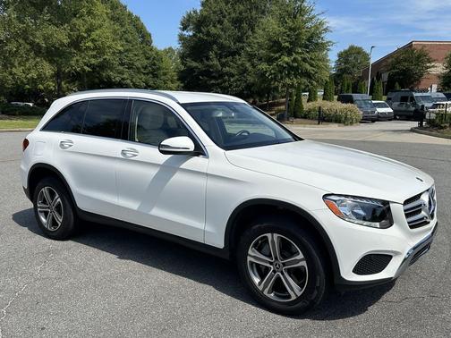 2019 Mercedes-Benz GLC 300 Base