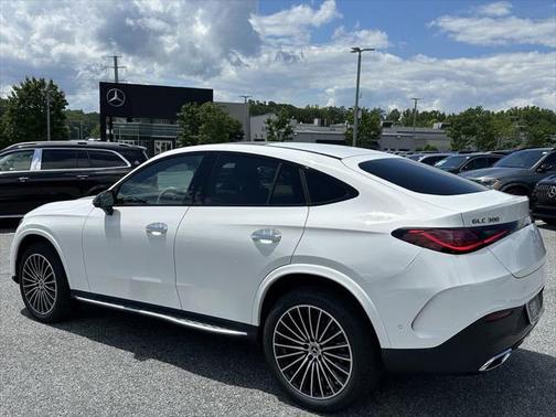 2025 Mercedes-Benz GLC 300 4MATIC Coupe