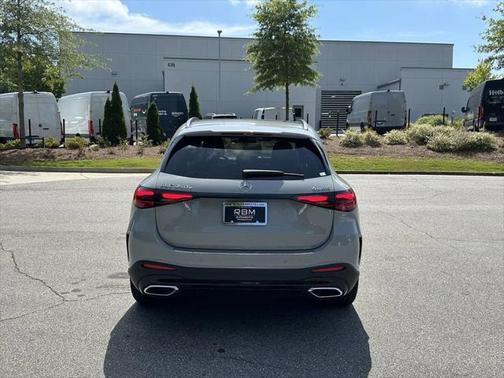 2025 Mercedes-Benz GLC 350e Base