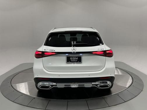 2025 Mercedes-Benz GLC 350e Base