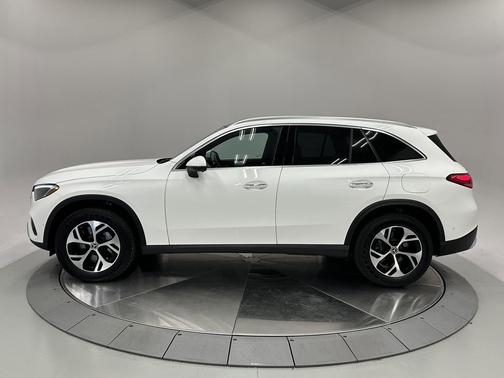 2025 Mercedes-Benz GLC 350e Base