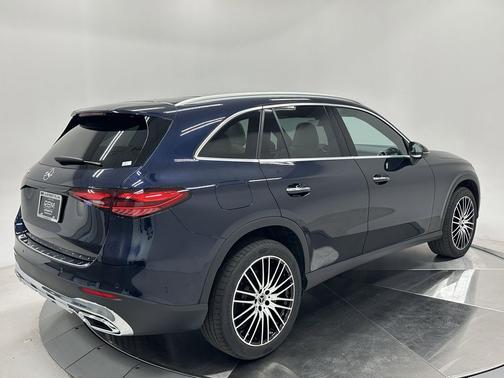 2024 Mercedes-Benz GLC 300 Base