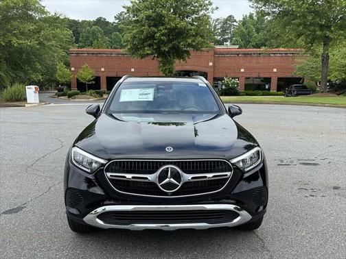 2025 Mercedes-Benz GLC 350e Base