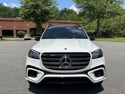 2025 Mercedes-Benz GLS 580 4MATIC
