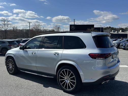 Silver 2023 Mercedes-Benz GLS 580 4MATIC