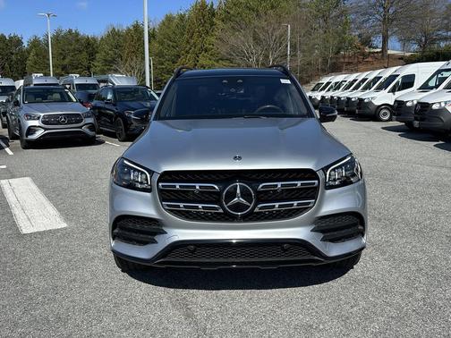 Silver 2023 Mercedes-Benz GLS 580 4MATIC
