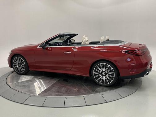 2026 Mercedes-Benz CLE 300 4MATIC Cabriolet