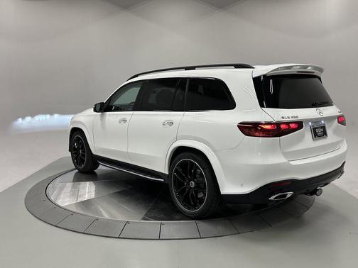 2026 Mercedes-Benz GLS 450 4MATIC