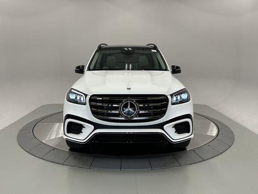 2026 Mercedes-Benz GLS 450 4MATIC