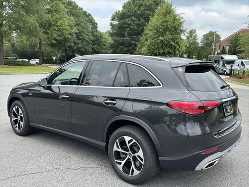 2025 Mercedes-Benz GLC 350e Base