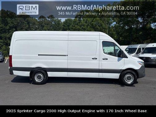 2025 Mercedes-Benz Sprinter 2500 High Roof