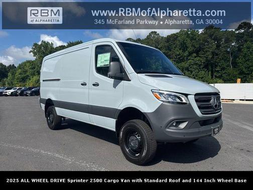 2025 Mercedes-Benz Sprinter 2500 Standard Roof