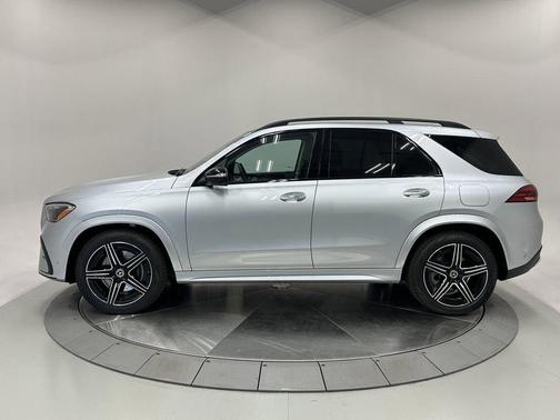 2026 Mercedes-Benz GLE 450e 4MATIC