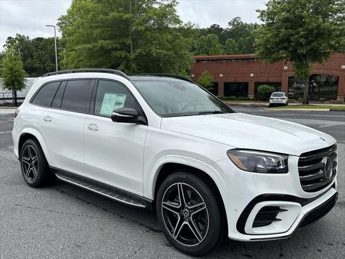 2025 Mercedes-Benz GLS 450 4MATIC