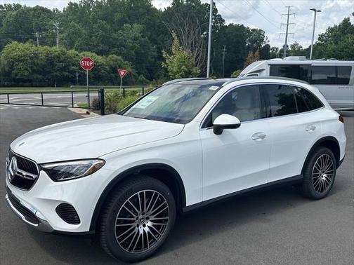 2025 Mercedes-Benz GLC 300 4MATIC