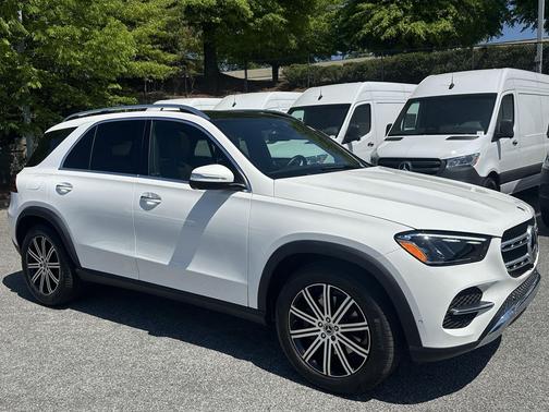 White 2024 Mercedes-Benz GLE 350 4MATIC