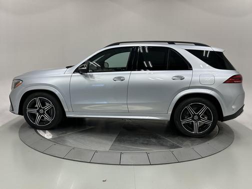 2025 Mercedes-Benz GLE 450e 4MATIC