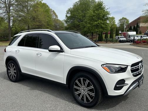 White 2024 Mercedes-Benz GLE 350 4MATIC