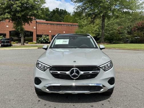 2025 Mercedes-Benz GLC 350e Base
