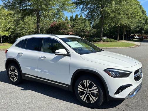 2025 Mercedes-Benz GLA 250 4MATIC